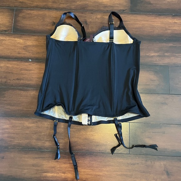 Cacique Women's Corset Sz 42DDD Veiled Lace Hook & Eye Black Underwire Sexy NWT - Picture 10 of 13